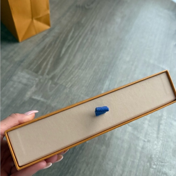 Louis Vuitton Box with Dust Bag - Picture 3 of 4